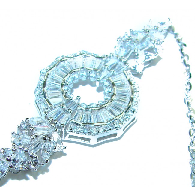 Art Deco - Luxurious natural 22.5 carat White Topaz .925 Sterling Silver Perfectly handcrafted Bracelet