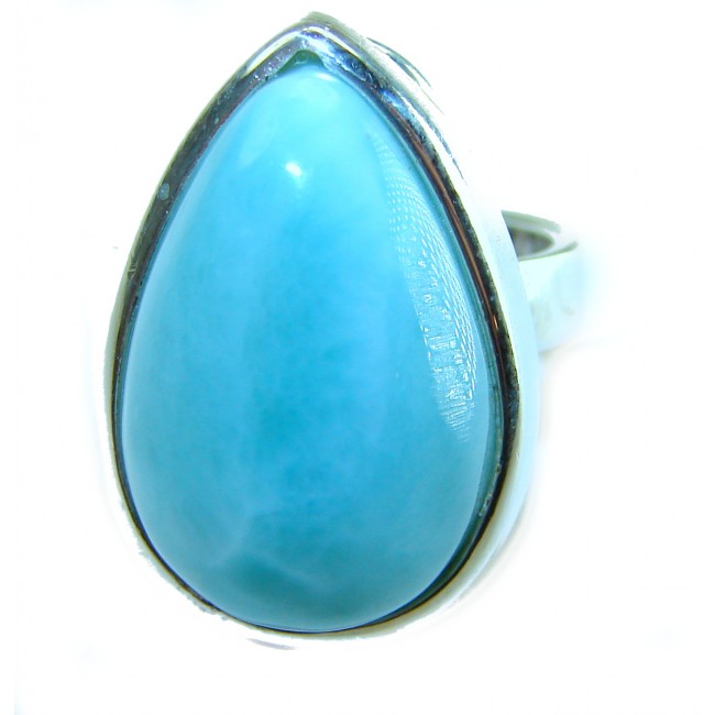 Caribbean Beauty 20.5 carat Genuine Blue Larimar .925 Sterling Silver handmade LARGE ring size 7 adjustable - Close-up of Caribbean Beauty blue Larimar ring in sterling silver.