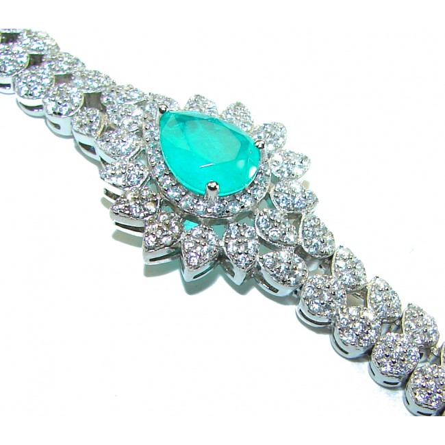 Born to Glam authentic 7.9 carat Colombian Emerald .925 Sterling Silver handcrafted Statement Bracelet - Colombian Emerald and diamond bracelet close-up, Born to Glam