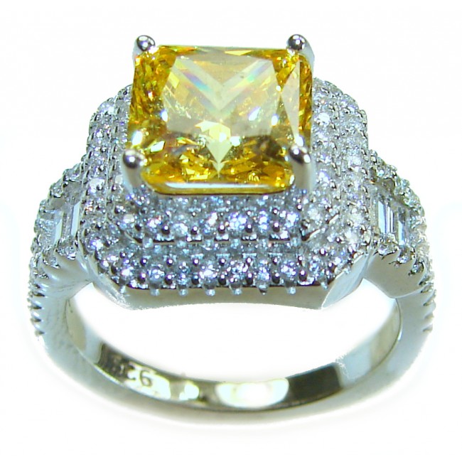 Splendid PRINCESS cut 7.2 carat yellow Sapphire .925 Sterling Silver brilliantly handcrafted ring s. 6 - Close-up of princess-cut yellow sapphire ring with diamond accents.