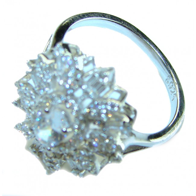 LUXURIOUS 10.2 carat White Topaz .925 Sterling Silver handcrafted Ring s. 7 - Side view of a luxurious white topaz sterling silver ring