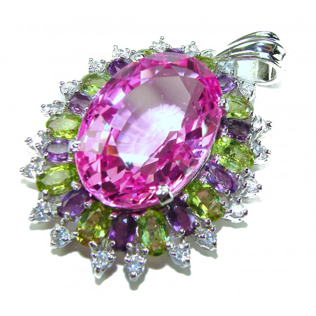 Tiffany- Vintage Design 25.5 carat Pink Sapphire .925 Sterling Silver handcrafted Pendant - Brooch - Close-up of Tiffany vintage pink sapphire pendant with gemstone halo
