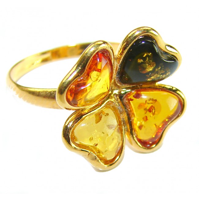 Beauty of the Nature Baltic Amber .925 Sterling Silver dipped in real Gold handcrafted HUGE ring; s. 7 adjustable - Clover-shaped ring with multicolored Baltic amber stones, close-up view.