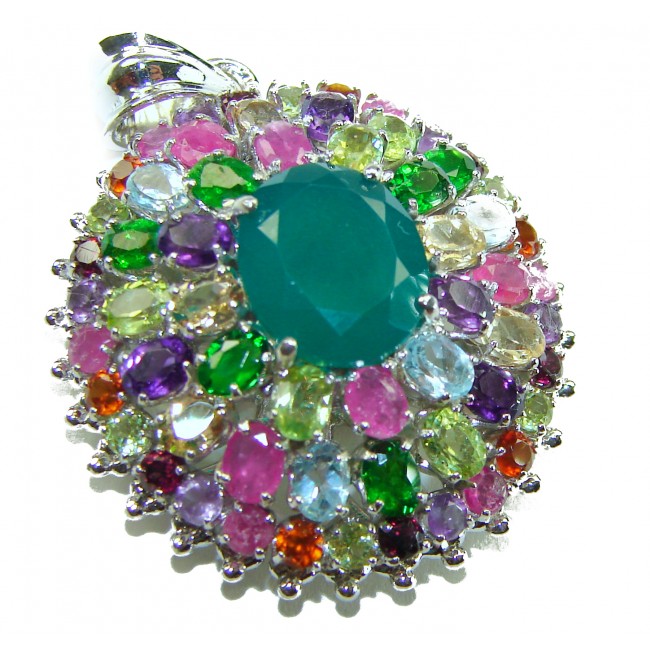 Power of Life Very Unique 11.5 CARAT Green Jade Multigem .925 Sterling Silver handcrafted pendant