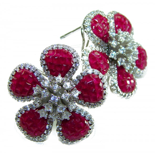 Real Beauty natural 18.2 carat Ruby Flowers .925 Sterling Silver handcrafted earrings