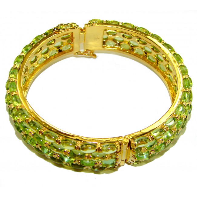 Great Masterpiece 61.2 carat genuine Peridot from Arizona 18k Gold over .925 Sterling Silver handmade Statement Bracelet