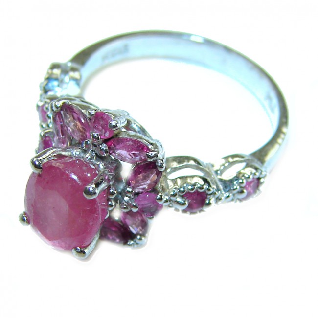 Spectacular Authentic 9.3 carat Ruby .925 Sterling Silver handmade Cocktail Ring s. 5 - Ruby ring in sterling silver, side view, 9.3 carats