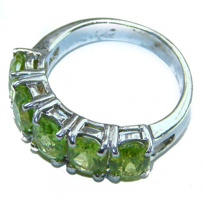Authentic 11.9 carat Peridot .925 Sterling Silver handmade Ring s. 6 1/4 - photo 1