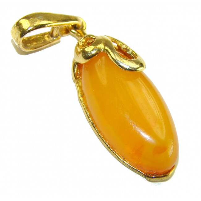 Prehistoric Authentic Baltic Amber .925 Sterling Silver beautifully dipped in 18K GOLD handcrafted Pendant