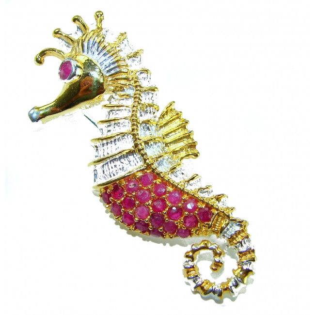 Seahorse Excellent 8.5 carat Ruby 14K Gold over .925 Sterling Silver handcrafted Pendant Brooch