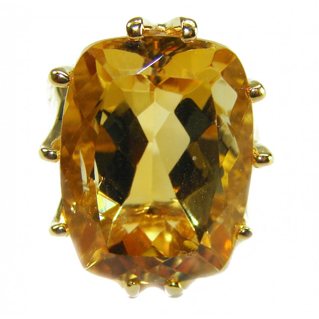 18.8 carat Genuine Lemon Quartz 14K Gold over .925 Sterling Silver handcrafted ring size 5 - Close-up of 18.8 carat lemon quartz ring in 14K gold over sterling silver