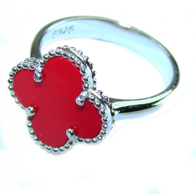 A four-leaf clover Coral .925 Sterling Silver handcrafted ring s. 8