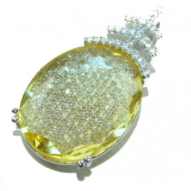 Divine Beauty 18.5 carat Lemon Quartz .925 Sterling Silver Handcrafted .925 Sterling Silver handcrafted pendant