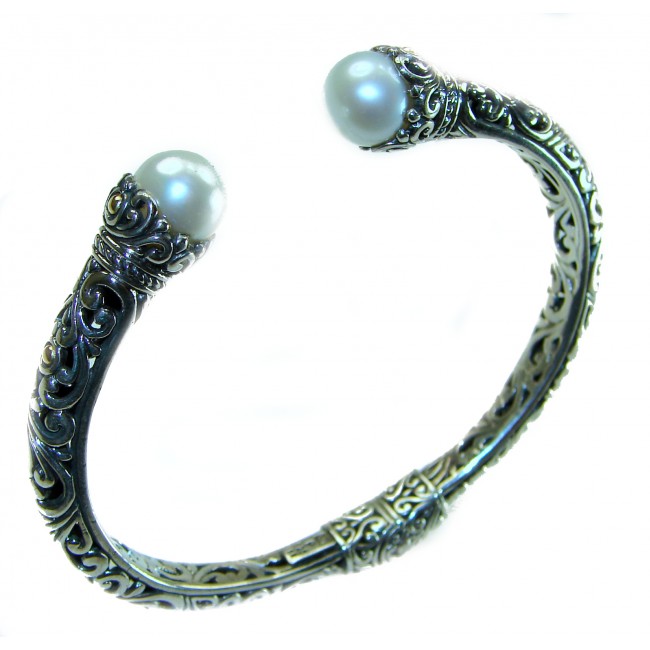 Bali Legacy authentic WHITE PEARL Floral Bracelet in .925 Sterling Silver