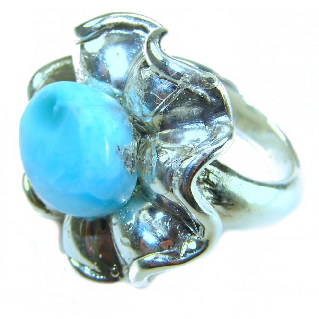 Blue Flower AAAA QUALITY Blue Larimar .925 Sterling Silver handmade Large ring size 7 - Close-up of blue Larimar sterling silver flower ring.
