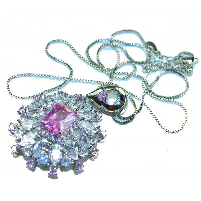 SPECTACULAR- Outstanding quality - 27.5 carat Pink Topaz .925 Sterling Silver handcrafted Statement necklace
