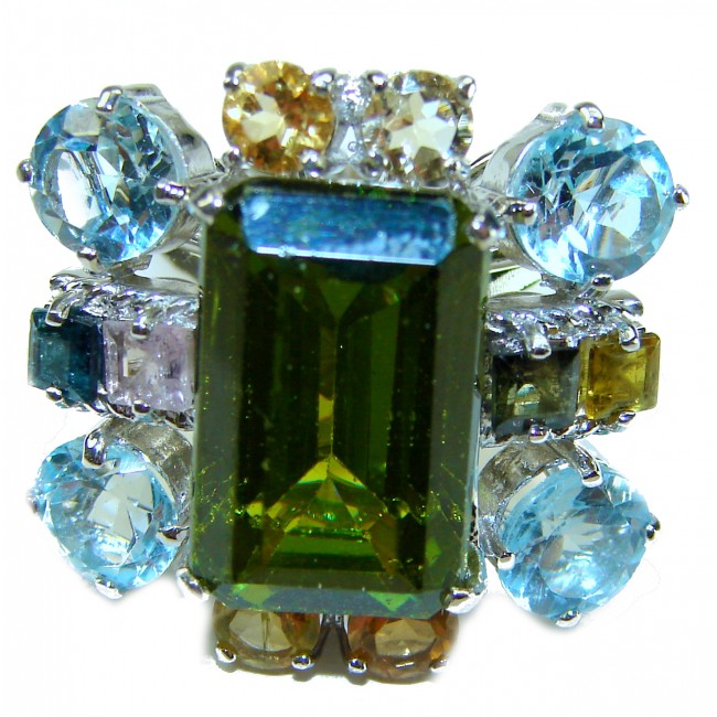 Marvelous Natural 22.2 carat Tsavorite Garnet .925 Sterling Silver handmade ring s. 6