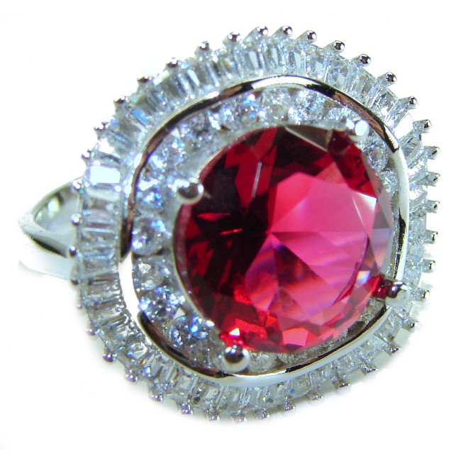 Passion 15.5 carat round cut Red Garnet .925 Sterling Silver handcrafted ring; s. 7