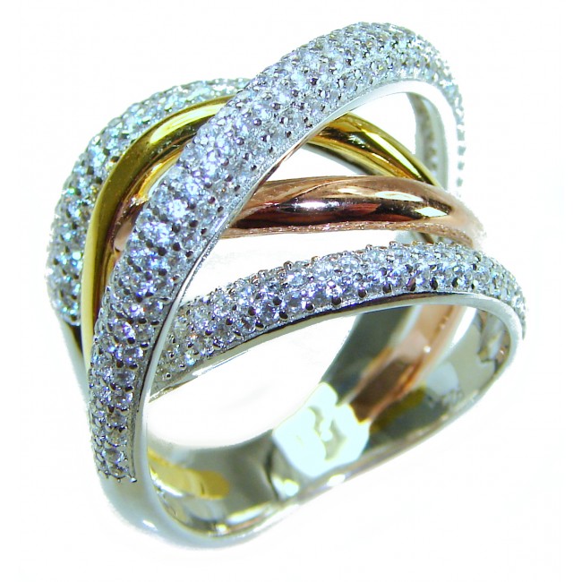 Golden Galaxy Genuine 8.8 carat 18K White Gold over .925 Sterling Silver handmade Ring size 7 1/4 - Close-up of intertwined diamond and gold rings, 18K white and rose gold.