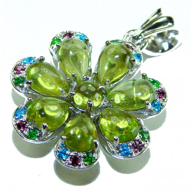 Wise Bliss Authentic 12.6 carat Peridot .925 Sterling Silver handmade Pendant - Flower-shaped pendant with peridot and multi-gemstone detailing, close-up.