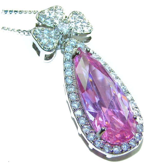 Rose des Vents 21.2 carat Pink Topaz .925 Sterling Silver handcrafted necklace