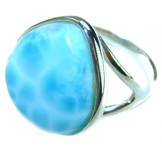 Caribbean Beauty 15.5 carat Genuine perfectly Blue Larimar .925 Sterling Silver handmade LARGE ring size 7 - Close-up view of a silver ring with a blue Larimar stone.