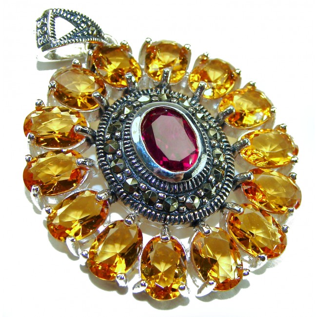 Vintage Design Genuine 22.5 carat precious Ruby Citrine .925 Sterling Silver handmade Pendant - Close-up of vintage design ruby and citrine pendant.