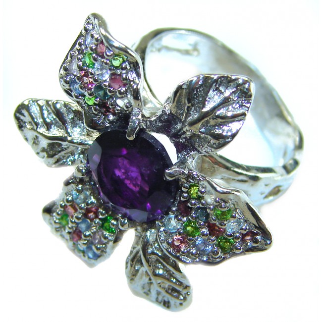 Purple Flower 6.5 carat Amethyst .925 Sterling Silver Handcrafted Large Ring size 7 1/4 - Front view of purple flower amethyst ring in sterling silver.