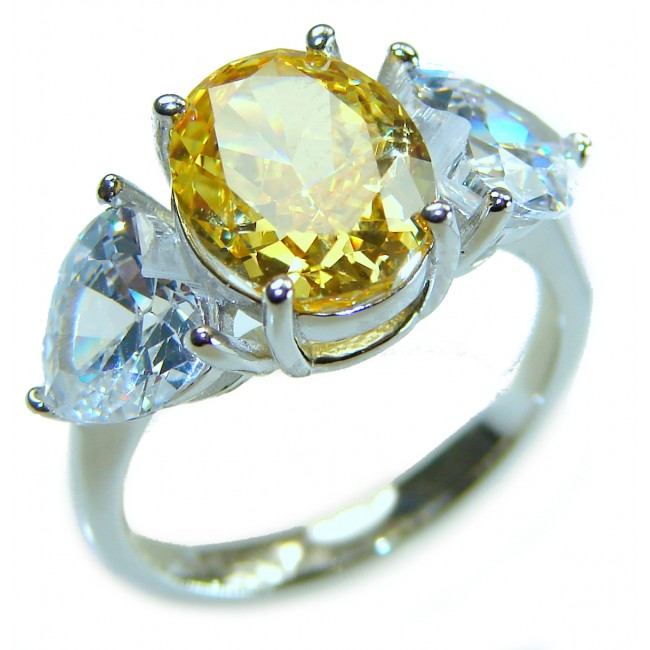 Oval cut 6.2 carat yellow Sapphire .925 Sterling Silver brilliantly handcrafted ring s. 6 - Side view of an oval yellow sapphire ring in sterling silver setting
