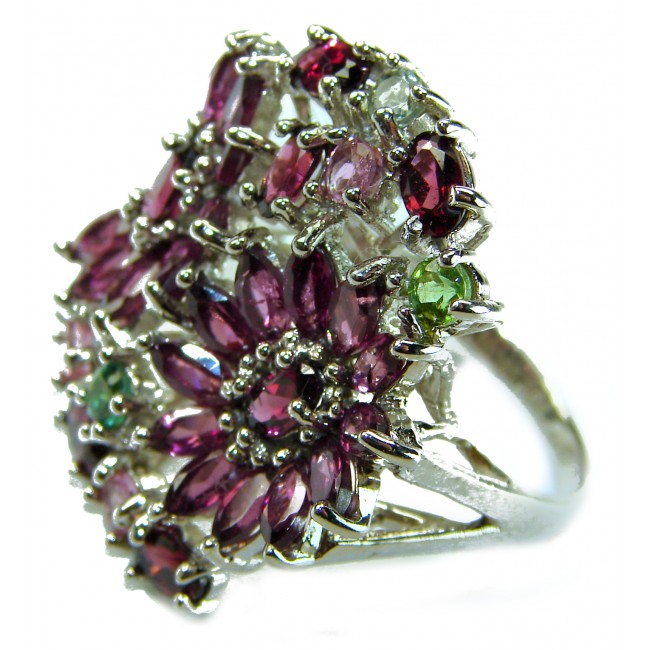 Summer Time 25.5 carat Red Garnet .925 Sterling Silver handcrafted ring; s. 8