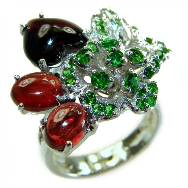 Red Heart 15.5 carat Garnet .925 Sterling SilverLARGE STATEMENT handcrafted ring; s. 8 1/4