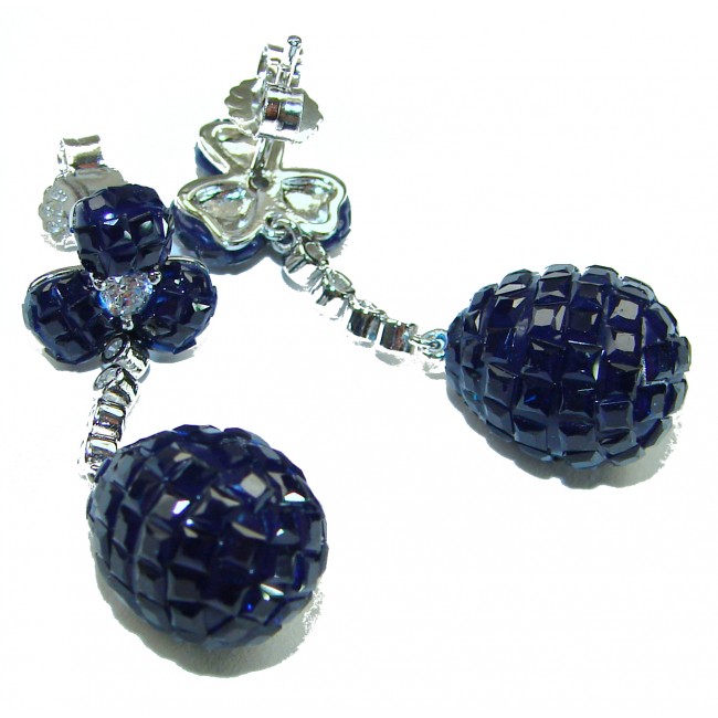Giovanna - Authentic 21.9 carat Sapphire .925 Sterling Silver handcrafted earrings - Close-up of sapphire earrings with sterling silver setting