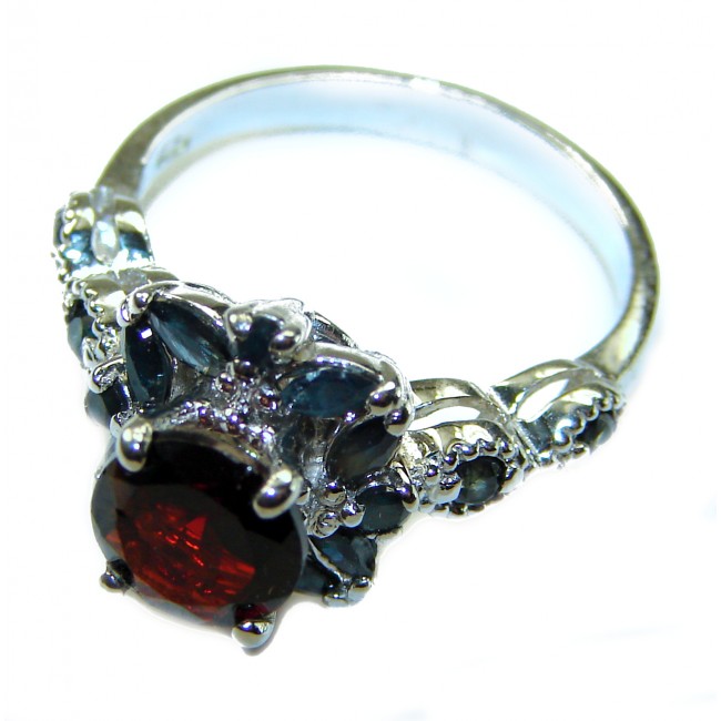 Natural 4.9 carat Ruby Sapphire .925 Sterling Silver handmade Statement Ring size 6 - Side view of Ruby Sapphire Sterling Silver ring with intricate details