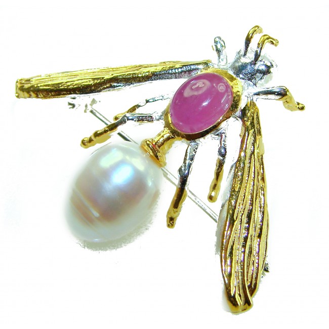 Ruby Bee genuine Enamel Pearl 14K Gold over .925 Sterling Silver handmade Pendant - Brooch