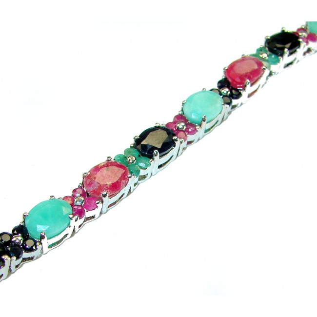 Tiffany 26.8 caratVCOLOMBIAN EMERALD Ruby Sapphire .925 Sterling Silver handcrafted Bracelet - Bracelet close-up: emerald, ruby, sapphire stones in silver setting