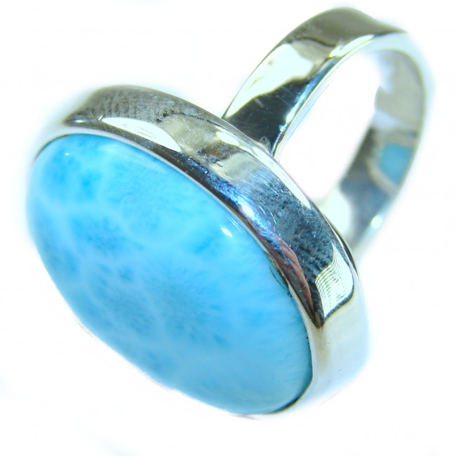 Large 35.9 carat Blue Perfection Blue Larimar .925 Sterling Silver handmade Large ring size 7 - Close-up of large blue Larimar stone in sterling silver ring