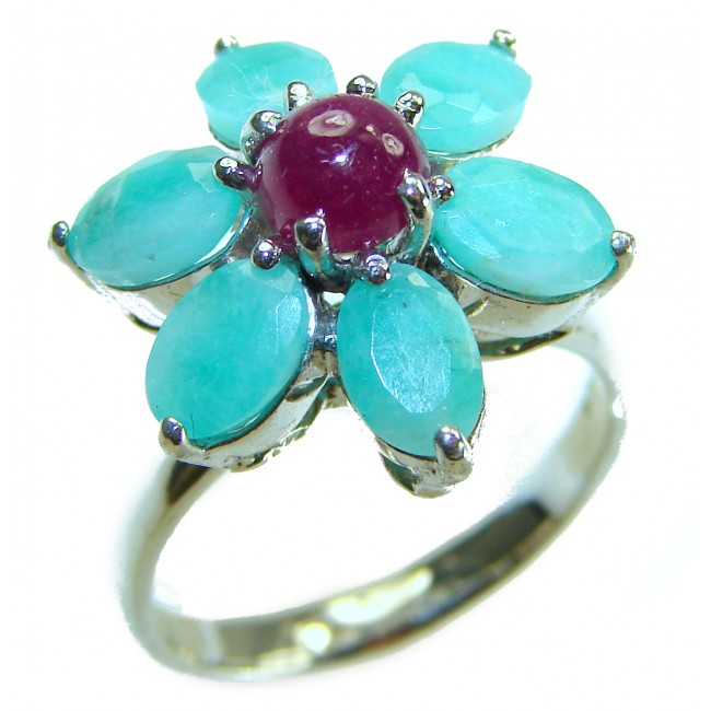 Real Beauty Natural 8.9 carat Ruby Emerald .925 Sterling Silver handmade Statement Ring size 7 - Flower-shaped ring with ruby center and emerald petals, top view