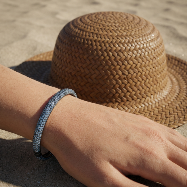 Precious Genuine Pave 22.5 carat White Topaz black rhodium over .925 Sterling Silver handcrafted Bracelet - photo 1