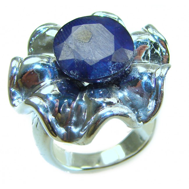 Blue Flower AAAA QUALITY Blue Sapphire .925 Sterling Silver handmade Large ring size 7 - Close-up of blue sapphire flower ring in sterling silver.