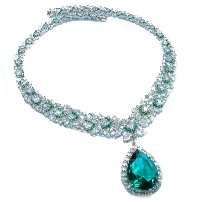 Vintage style - Timless Beauty 38.5 carat Emerald .925 Sterling Silver handcrafted Statement necklace
