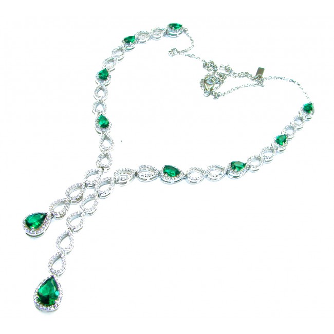 Vintage style - Timless Beauty 14.5 carat Colombian Emerald .925 Sterling Silver handcrafted Statement necklace