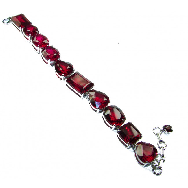 Bella Rosa - Magnificent 145.3 carat authentic Ruby .925 Sterling Silver handcrafted Bracelet - Ruby bracelet with silver clasp, top view.