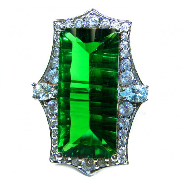 RARE FINDING! Authentic 28.9 carat volcanic Green Helenite .925 Sterling Silver HUGE ring s. 7