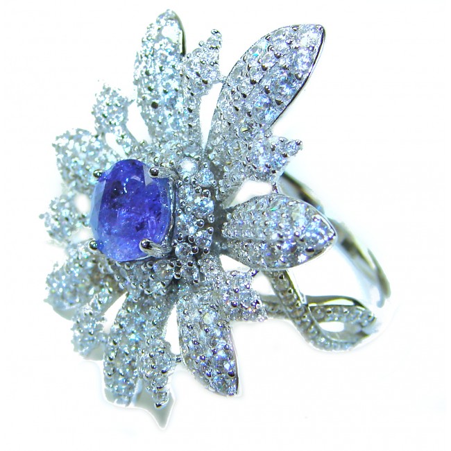 Luxurious 4.2 carat natural Tanzanite .925 Sterling Silver handcrafted Ring size 6 1/4