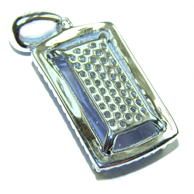 Sublime genuine 10.5 carat Tanzanite .925 Sterling Silver handmade Pendant