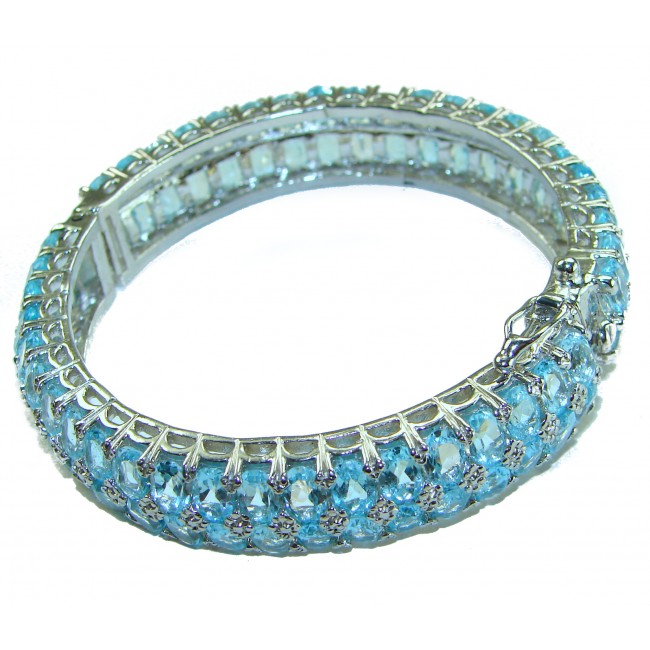 Spectacular authentic 225.5 carat Swiss Blue Topaz .925 Sterling Silver handmade bangle Bracelet