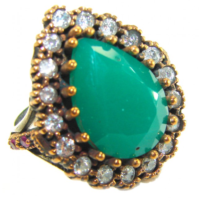 Victorian Style 24.5 carat Emerald & White Topaz Copper over Sterling Silver ring; s. 9