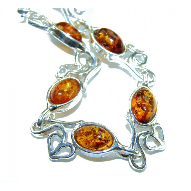 Excellent quality Baltic Amber .925 Sterling Silver entirely handcrafted Bracelet