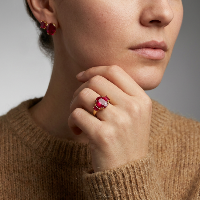 Bella Rosa Genuine 9.8 carat Kasmir Ruby .925 Sterling Silver dipped in 22K Gold Statement Ring size 6