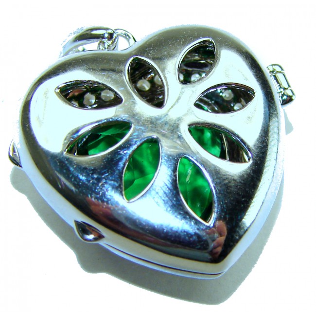 Secret compartment Authentic 18.5 carat Green Helenite .925 Sterling Silver Pendant